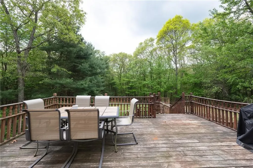 21 Fieldstone Drive Coventry RI 02816