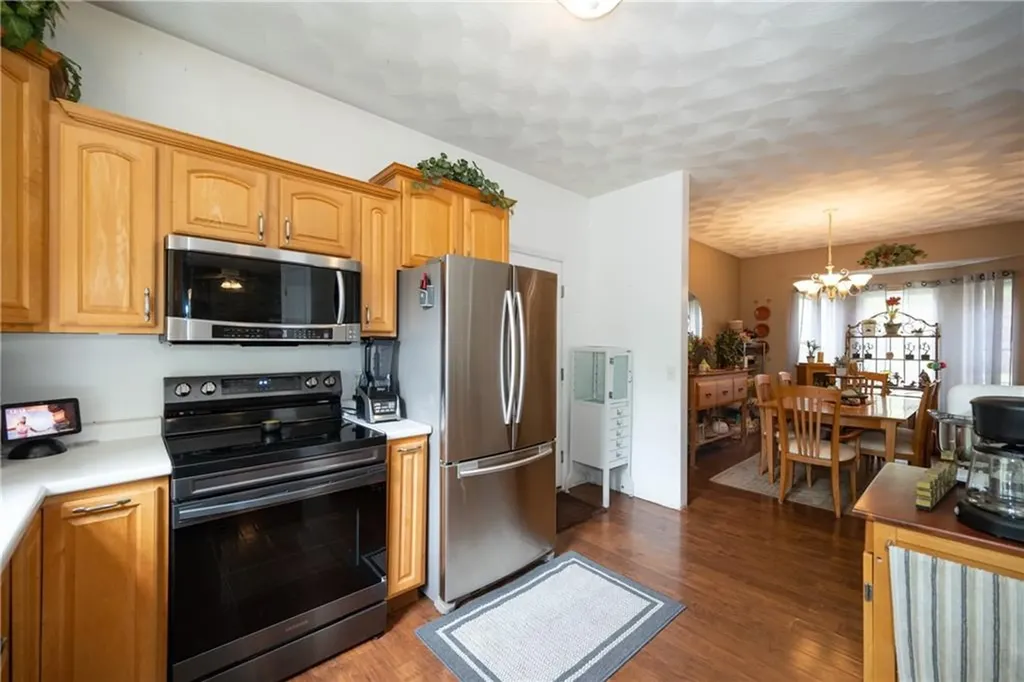 21 Fieldstone Drive Coventry RI 02816