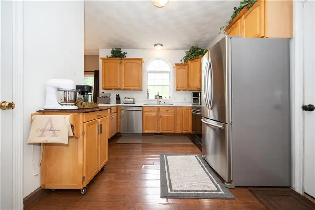21 Fieldstone Drive Coventry RI 02816