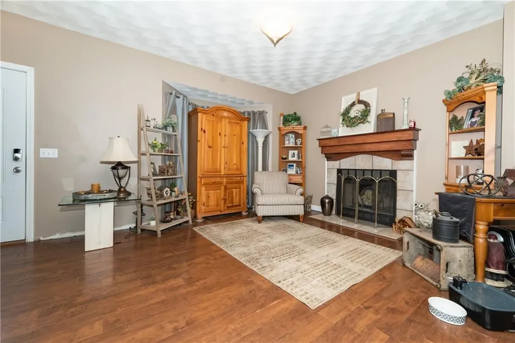 21 Fieldstone Drive Coventry RI 02816