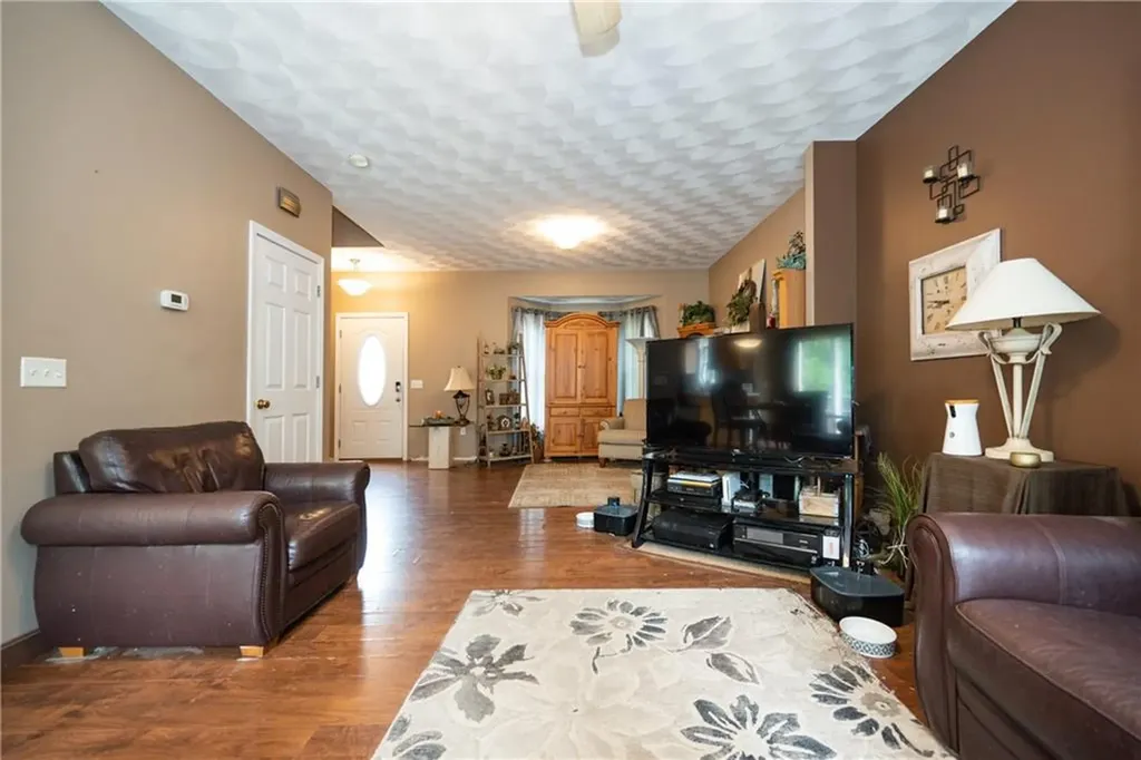 21 Fieldstone Drive Coventry RI 02816
