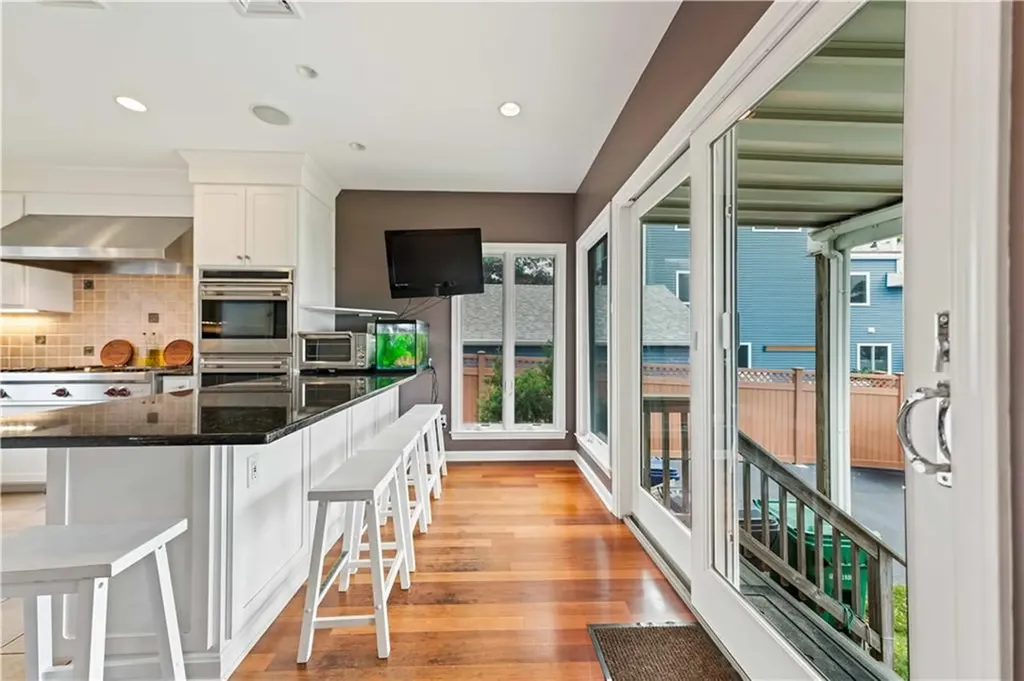 54 Burnett Road Warwick RI 02889