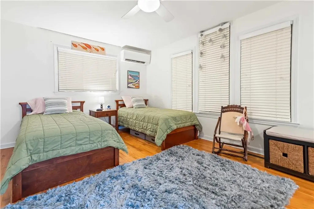 54 Burnett Road Warwick RI 02889