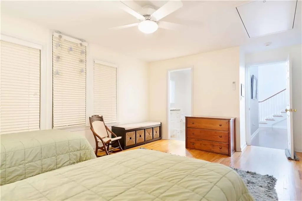 54 Burnett Road Warwick RI 02889
