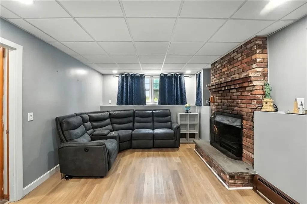 9 Heritage Circle Johnston RI 02919