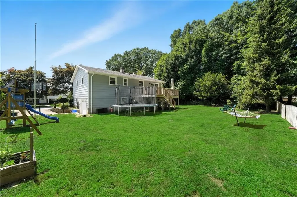 9 Heritage Circle Johnston RI 02919