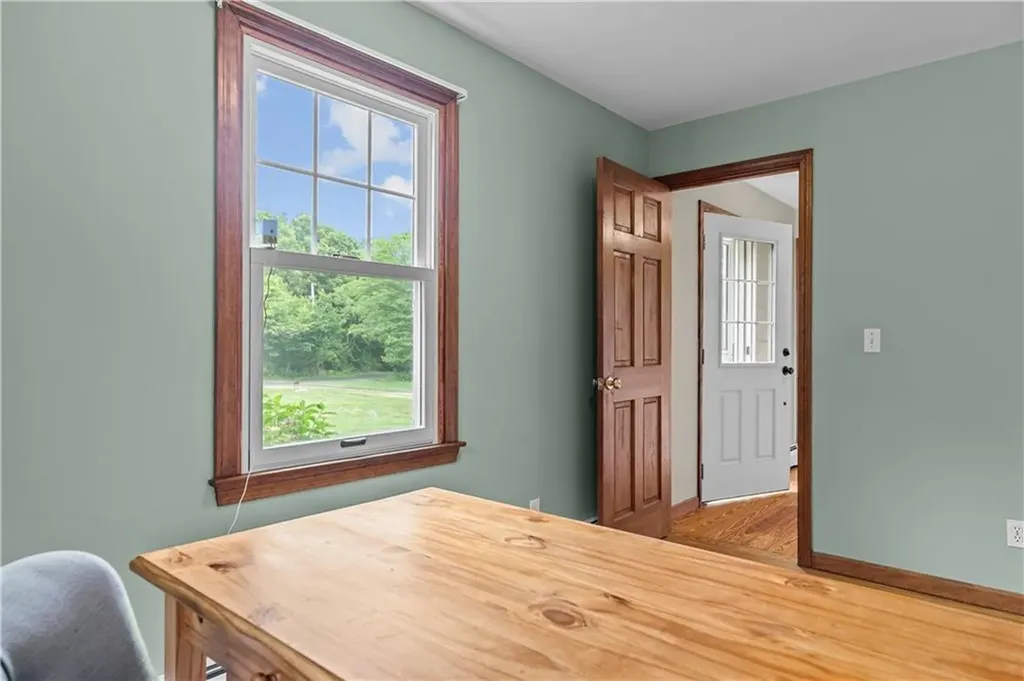 140 I Long Highway Little Compton RI 02837