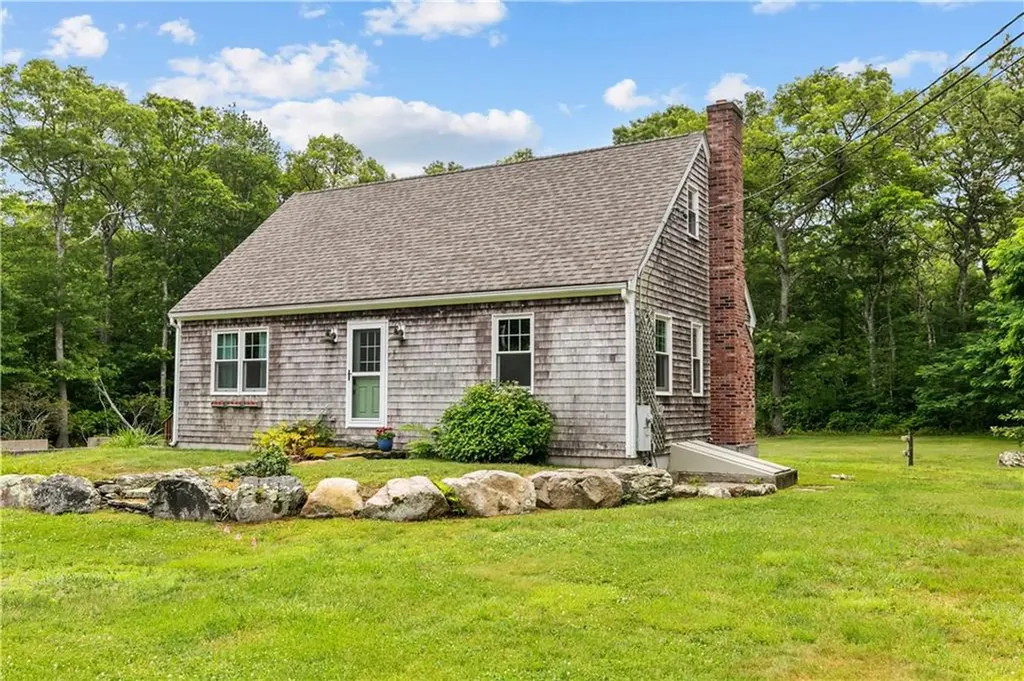 140 I Long Highway Little Compton RI 02837