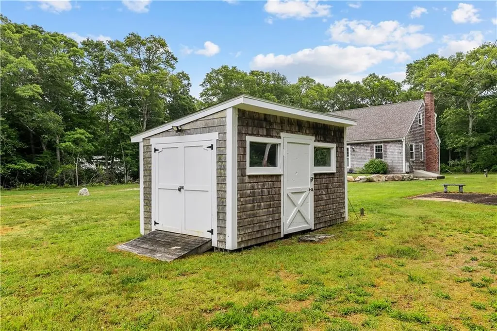 140 I Long Highway Little Compton RI 02837
