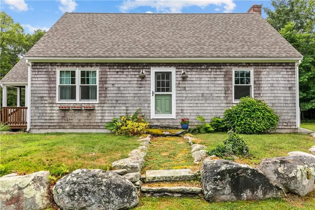 140 I Long Highway Little Compton RI 02837