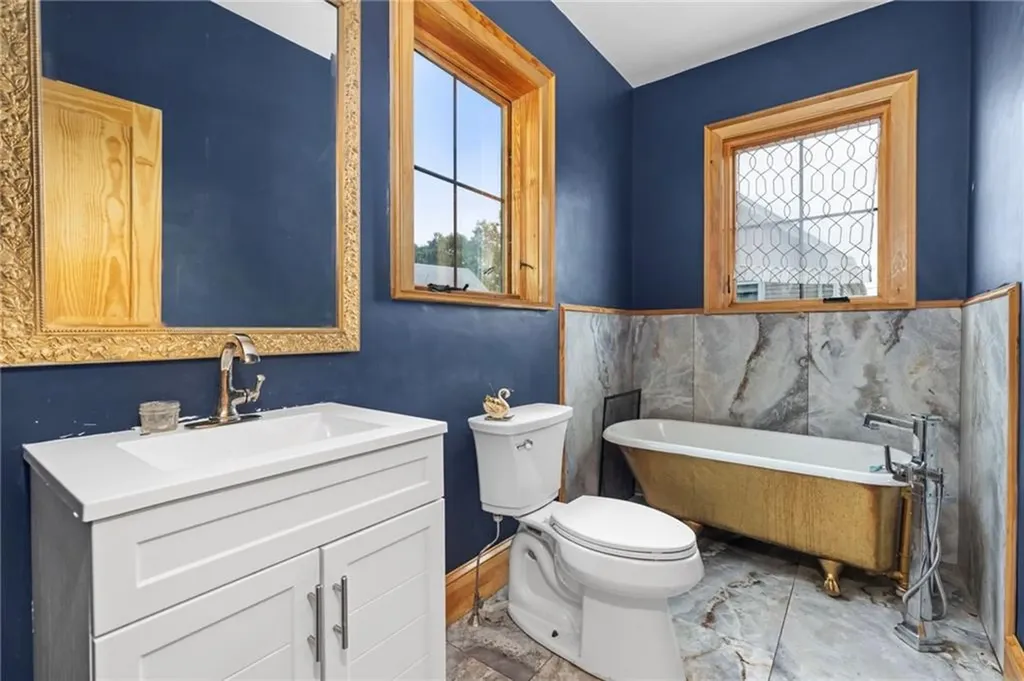 388 Sea View Drive Warwick RI 02889