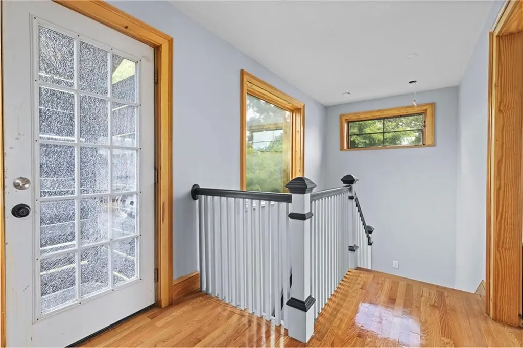 388 Sea View Drive Warwick RI 02889