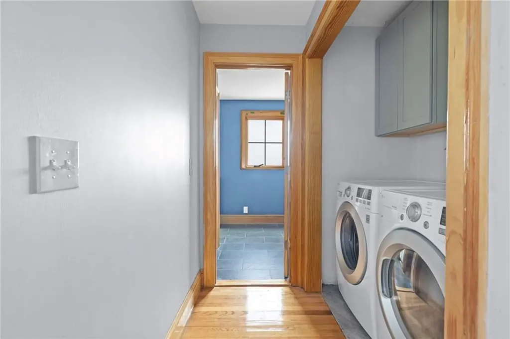 388 Sea View Drive Warwick RI 02889
