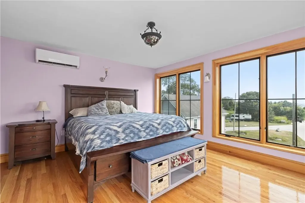 388 Sea View Drive Warwick RI 02889