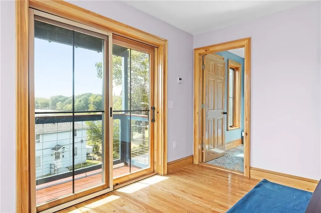 388 Sea View Drive Warwick RI 02889