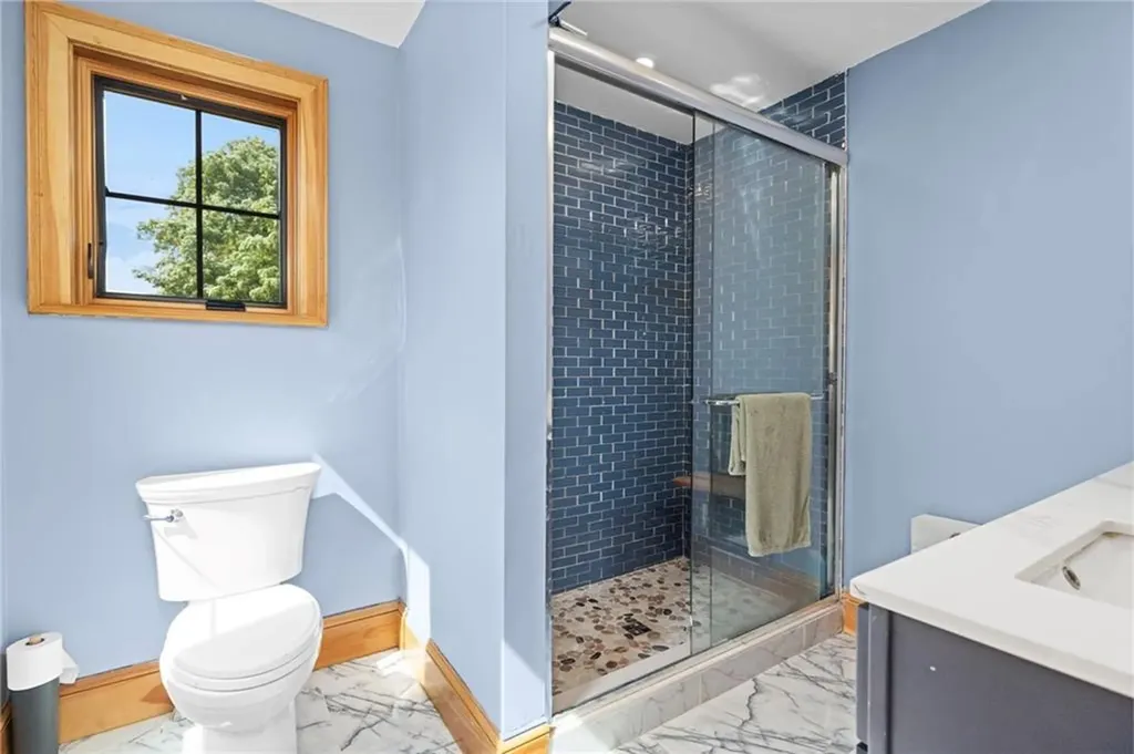 388 Sea View Drive Warwick RI 02889