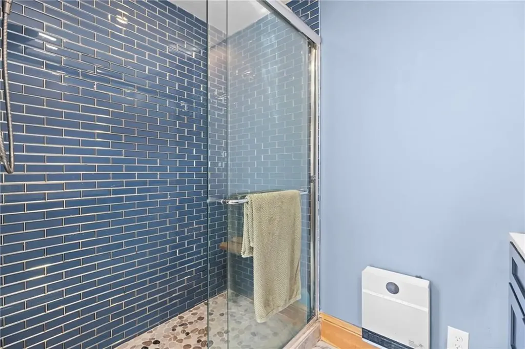 388 Sea View Drive Warwick RI 02889