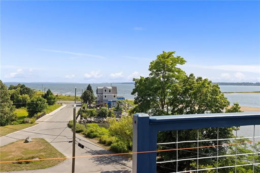 388 Sea View Drive Warwick RI 02889