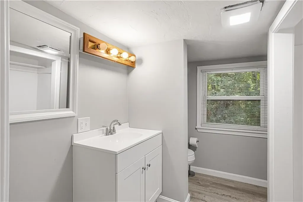 679 Jillson Avenue Woonsocket RI 02895