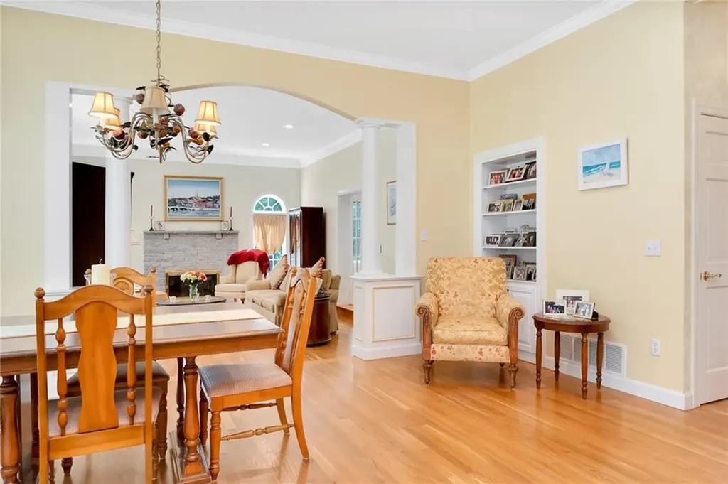 185 Joseph Court Warwick RI 02886