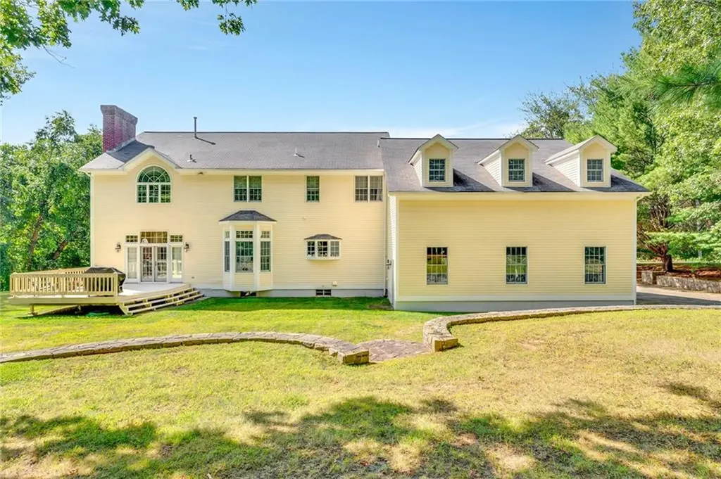185 Joseph Court Warwick RI 02886
