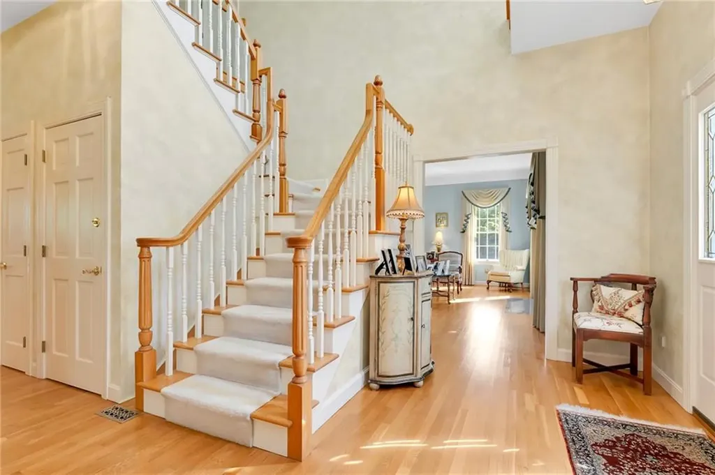 185 Joseph Court Warwick RI 02886
