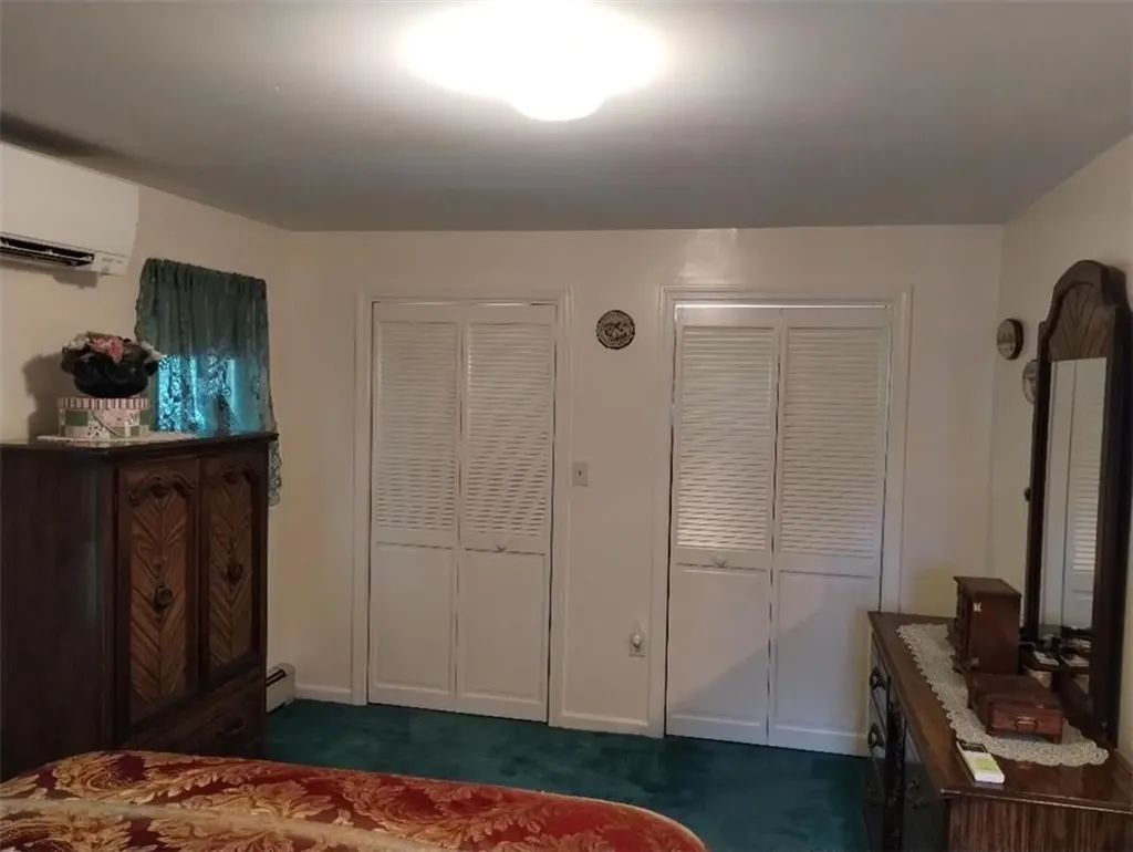 124 Darwin Street Woonsocket RI 02895