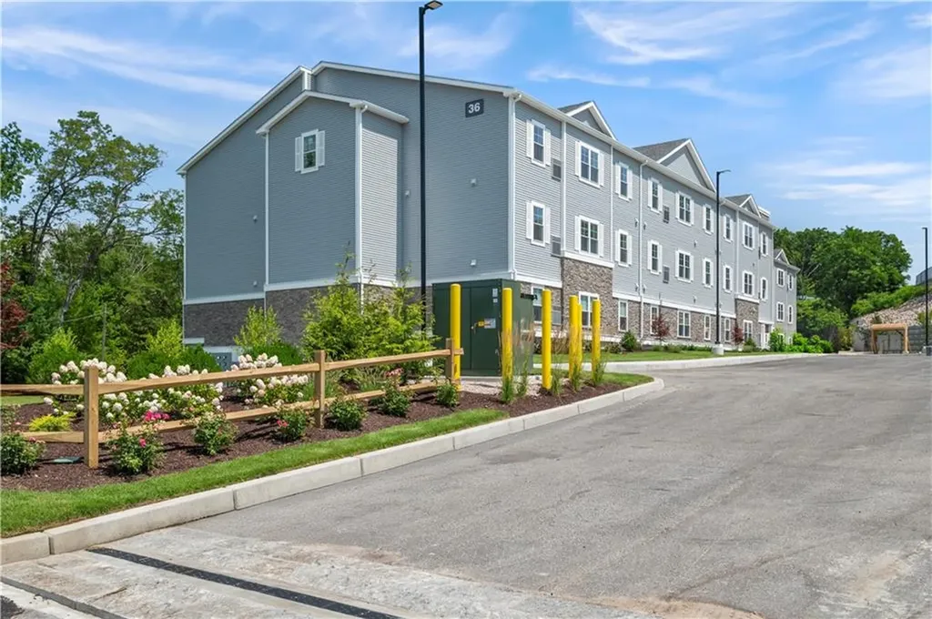 36 Old Louisquisset Pike North Smithfield RI 02896