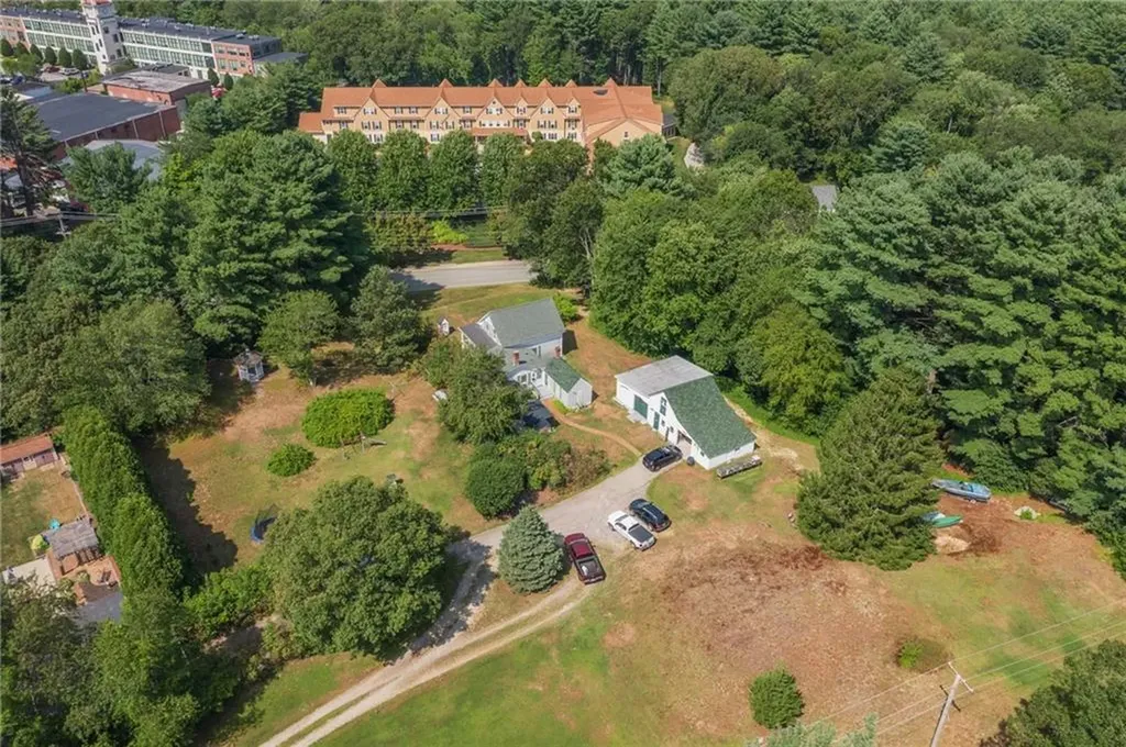 42 Steere Farm Road Burrillville RI 02830