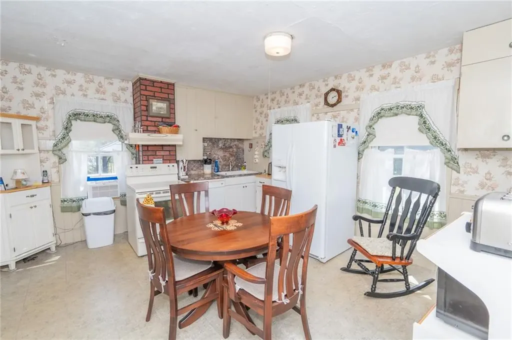 42 Steere Farm Road Burrillville RI 02830