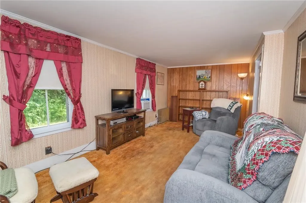 42 Steere Farm Road Burrillville RI 02830