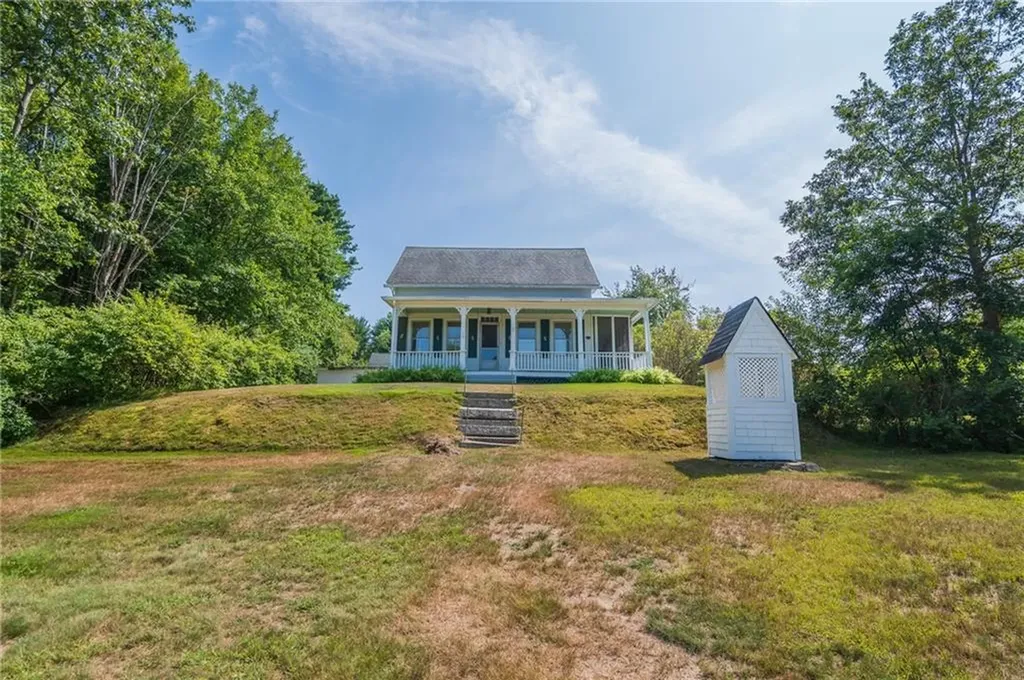 42 Steere Farm Road Burrillville RI 02830