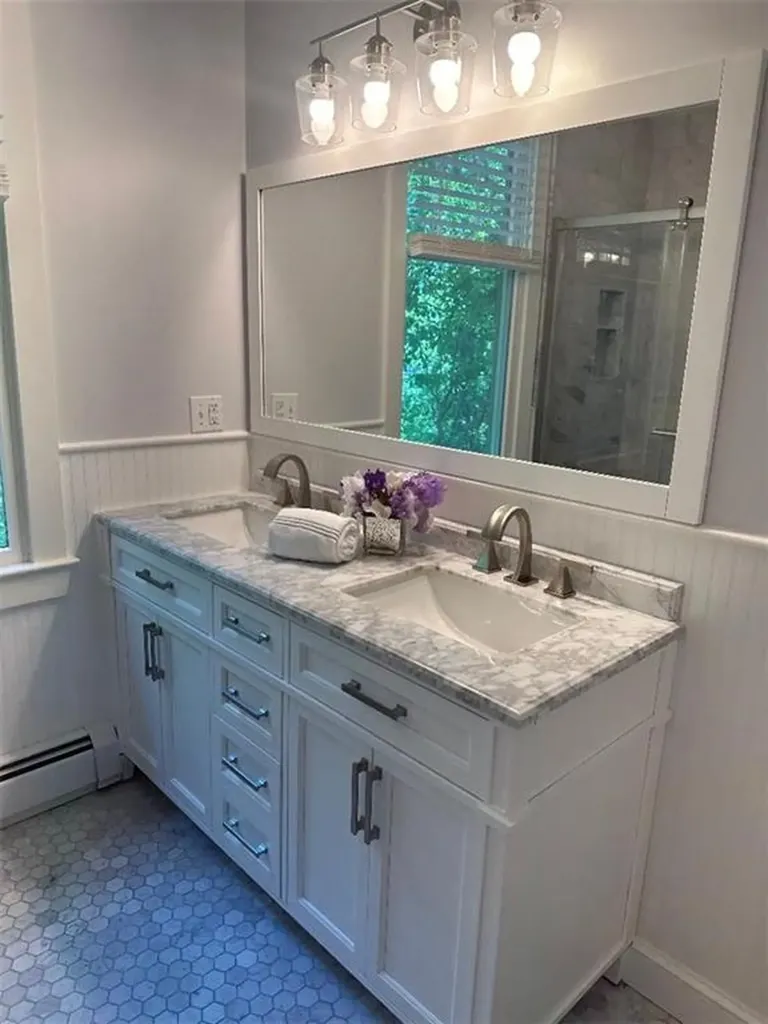 790 Green Hill Beach Road South Kingstown RI 02879