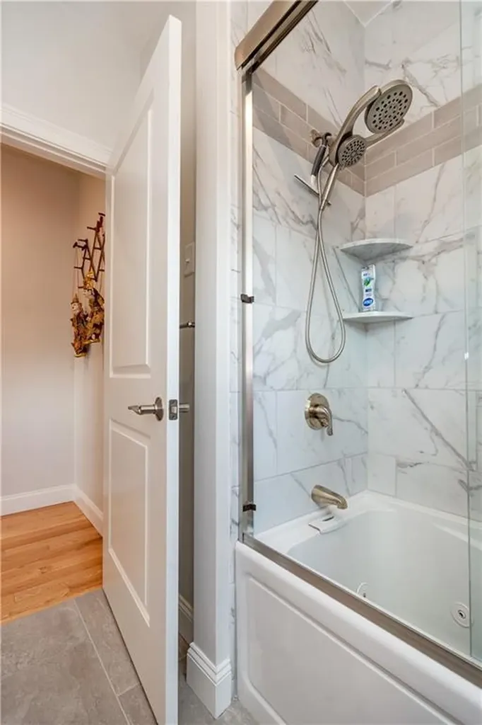 1 Hampton Road Coventry RI 02816