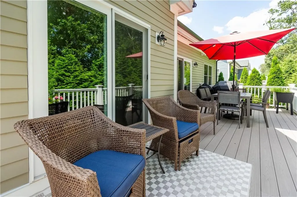 1 Hampton Road Coventry RI 02816