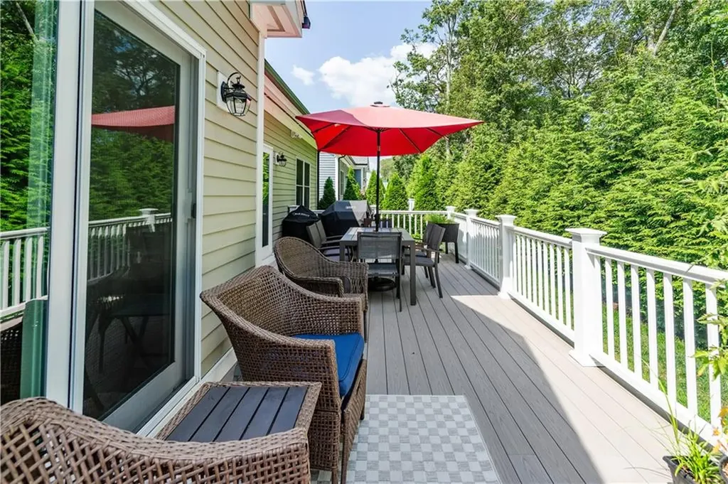 1 Hampton Road Coventry RI 02816