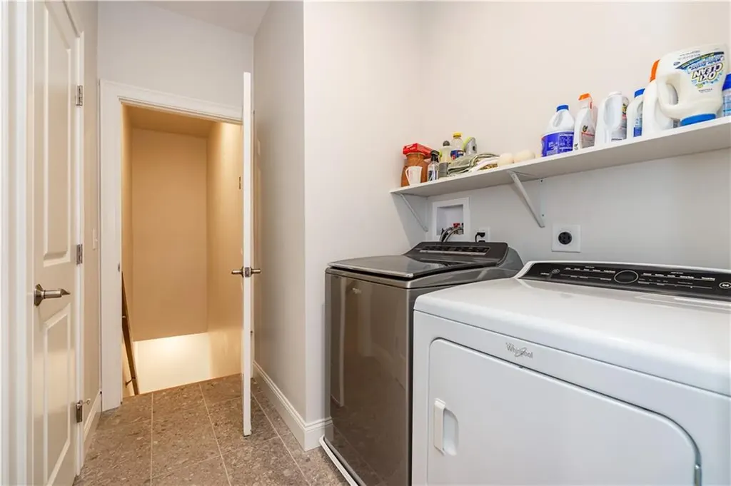 1 Hampton Road Coventry RI 02816