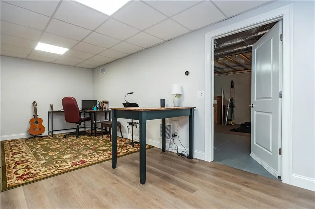 1 Hampton Road Coventry RI 02816