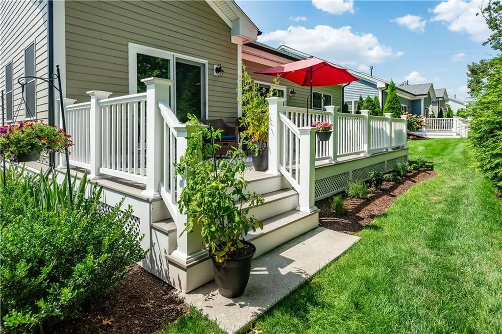 1 Hampton Road Coventry RI 02816