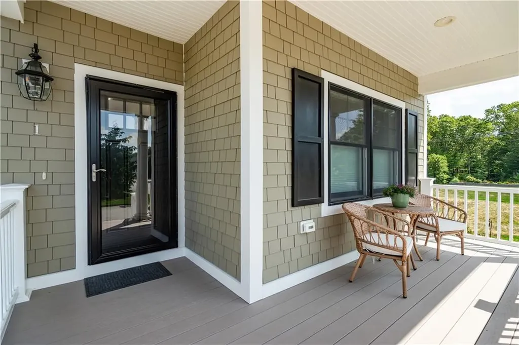 1 Hampton Road Coventry RI 02816