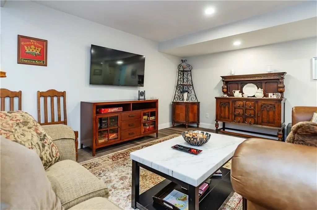 25 Wescott Way Coventry RI 02816
