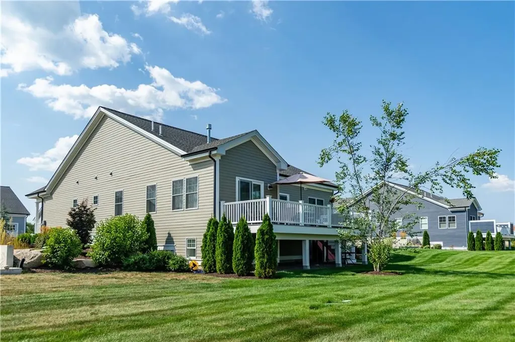 25 Wescott Way Coventry RI 02816
