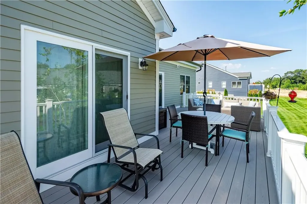 25 Wescott Way Coventry RI 02816