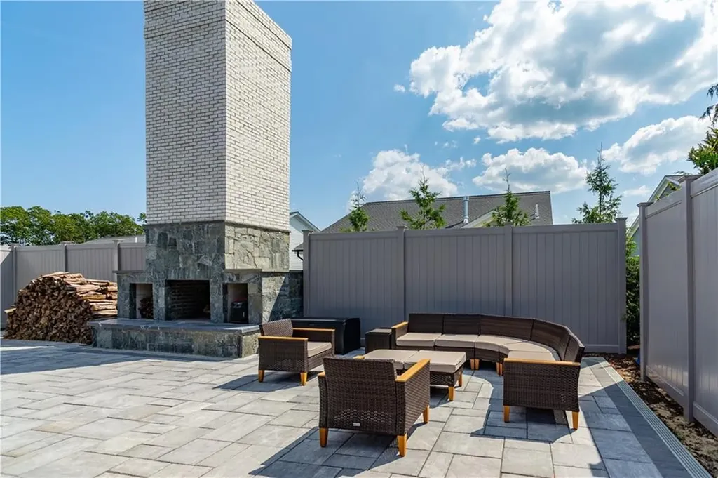 25 Wescott Way Coventry RI 02816
