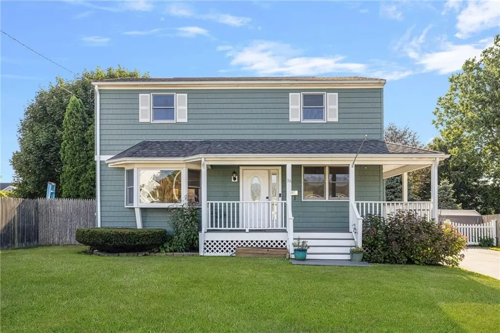 36 N Beacon Terrace Middletown RI 02842