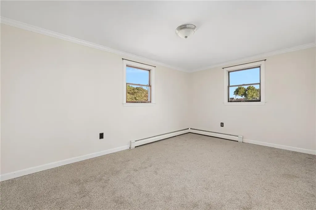 36 N Beacon Terrace Middletown RI 02842
