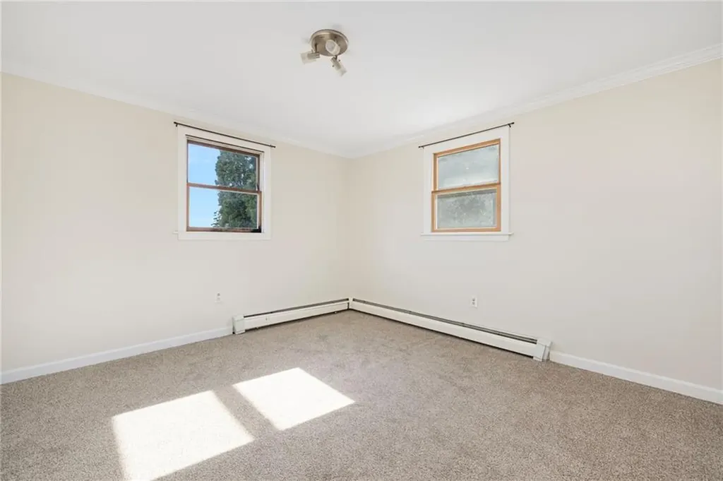 36 N Beacon Terrace Middletown RI 02842