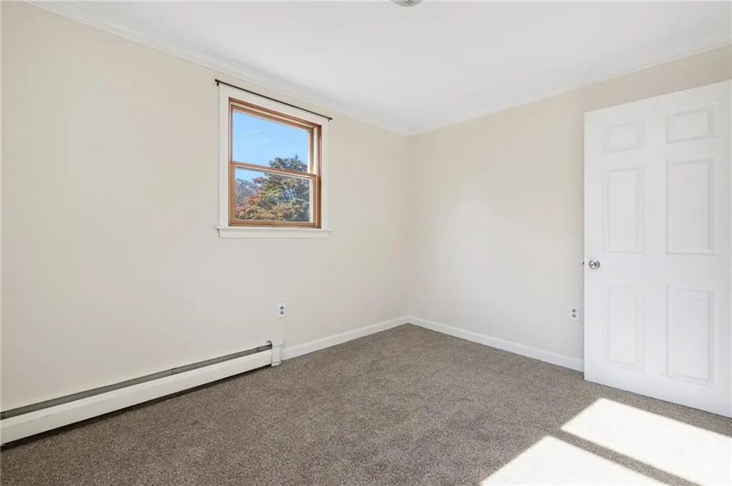 36 N Beacon Terrace Middletown RI 02842