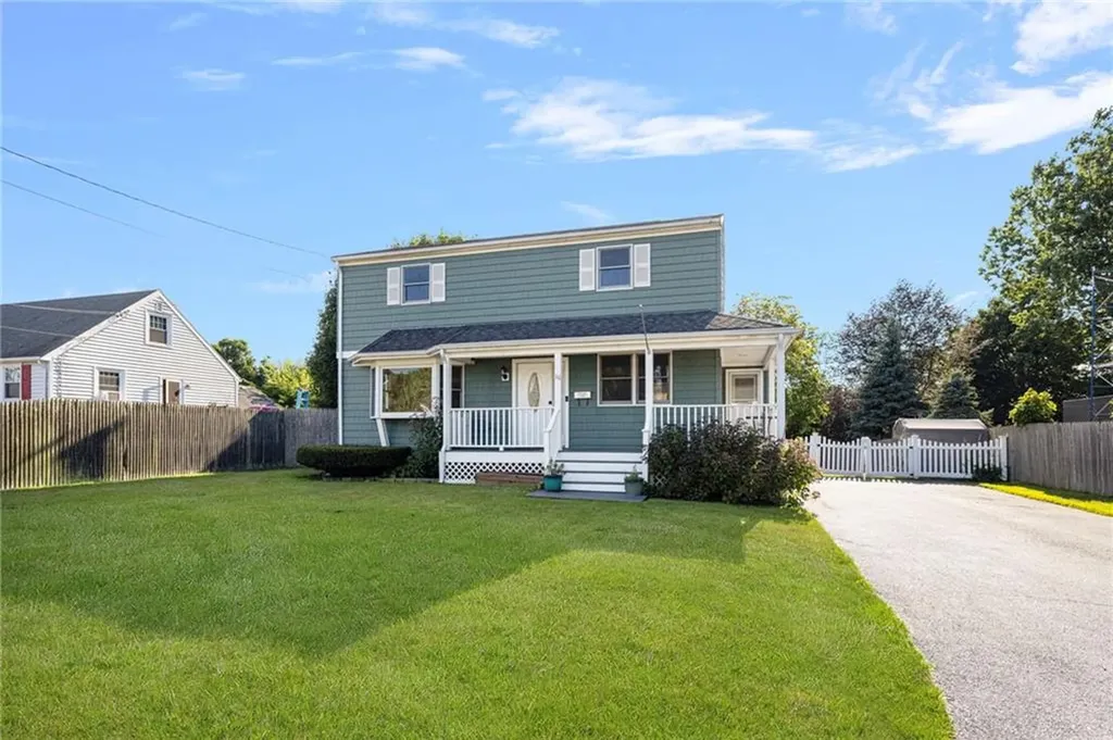 36 N Beacon Terrace Middletown RI 02842