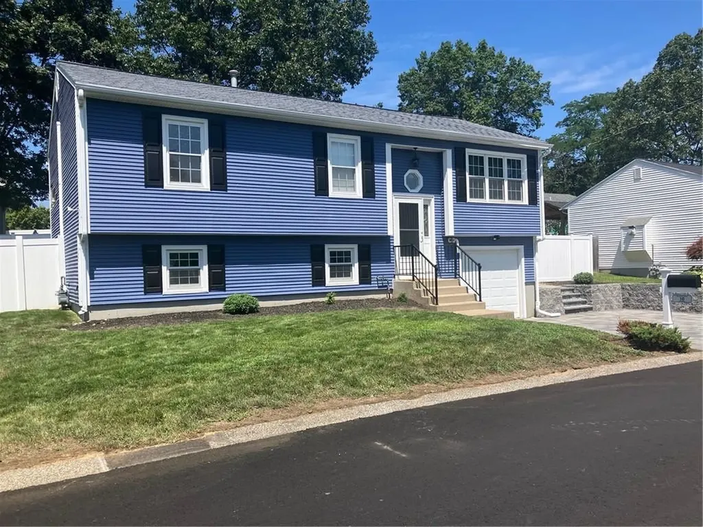 10 Hill Street North Providence RI 02904